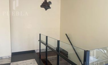 VENTA LOCAL REMEDIOS DE ESCALADA EN ESQUINA