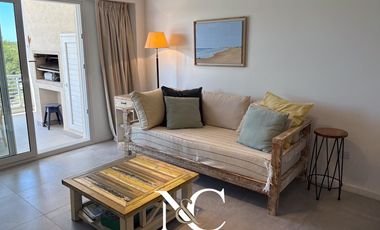 Departamento en venta en Costa Esmeralda con vista abierta