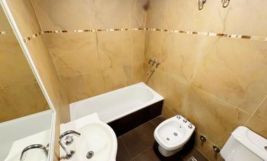 Departamento monoambientes con cochera en alquiler