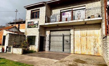 Chalet 4 Amb con Local y Parque