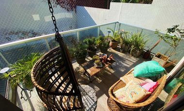 Departamento de categoría con terraza propia , cochera doble y baulera.