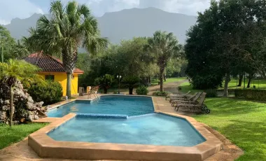 Quinta en venta en Jardines de la Boca, Santiago, Nuevo León