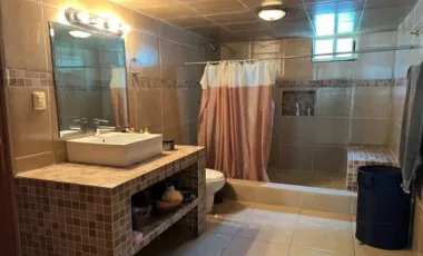 Quinta en venta en Los Cristales, Monterrey, Nuevo León