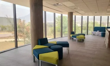 Oficina en renta en Industrial Unidad Nacional, Santa Catarina, Nuevo León