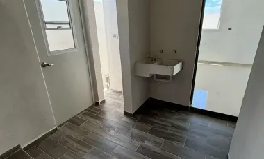 Casa en venta en Rinconada Colonial, Apodaca, Nuevo León