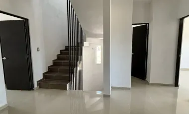 Casa en venta en Rinconada Colonial, Apodaca, Nuevo León