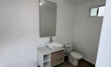 Casa en venta en Paseo del Vergel, Monterrey, Nuevo León