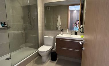 EDIFICIO DE MODERNO / IMPECABLE / EL RODEO /DEHESA CENTRAL