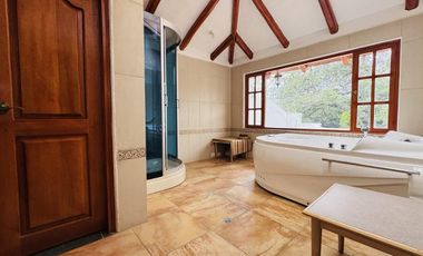 Quinta en venta en Guayllabamba