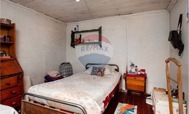 OPORTUNIDAD CASA CON AMPLIO TERRENO SAN JOAQUIN