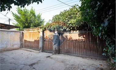 OPORTUNIDAD CASA CON AMPLIO TERRENO SAN JOAQUIN