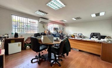 EXCELENTE BODEGA CON OFICINAS, OPORTUNIDAD!!!