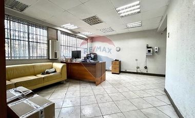 EXCELENTE BODEGA CON OFICINAS, OPORTUNIDAD!!!