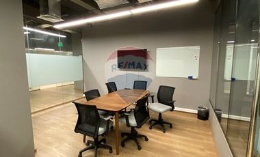 ARRIENDO OFICINA AV.LA DEHESA, 61 M², 3 EST, 2 BDG