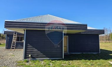 Venta Parcela con Casa y dos Cabañas Gran Terreno