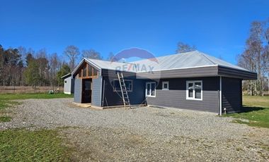 Venta Parcela con Casa y dos Cabañas Gran Terreno