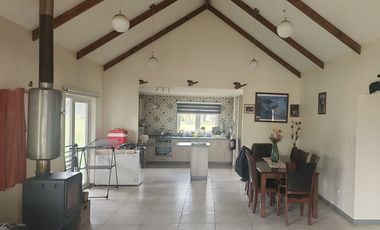 Venta Parcela con Casa y dos Cabañas Gran Terreno