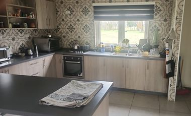 Venta Parcela con Casa y dos Cabañas Gran Terreno