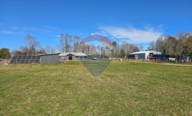 Venta Parcela con Casa y dos Cabañas Gran Terreno