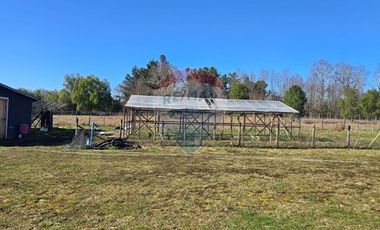 Venta Parcela con Casa y dos Cabañas Gran Terreno