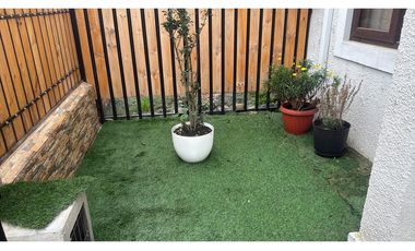 Casa de 3 pisos en Villa Altos del Sol - Talagante