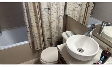 Casa de 3 pisos en Villa Altos del Sol - Talagante