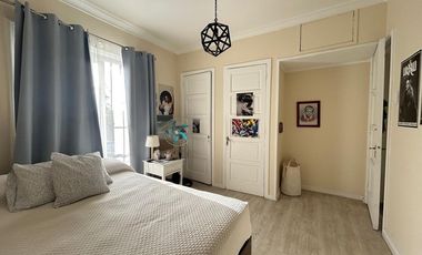 Amplia casa con Estilo Tradicional