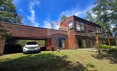 Hermosa Parcela con Acceso directo a Laguna