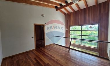 Hermosa Parcela con Acceso directo a Laguna