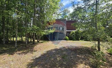 Hermosa Parcela con Acceso directo a Laguna