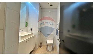 ESPECTACULAR OFICINA EN EL CORAZON DE LA DEHESA