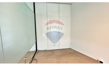 ESPECTACULAR OFICINA EN EL CORAZON DE LA DEHESA