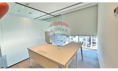 ESPECTACULAR OFICINA EN EL CORAZON DE LA DEHESA