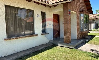 Gran casa con Piscina en Machalí