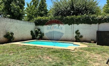 Gran casa con Piscina en Machalí