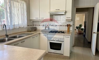 Gran casa con Piscina en Machalí