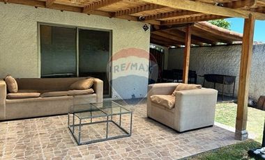 Gran casa con Piscina en Machalí