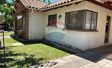Gran casa con Piscina en Machalí