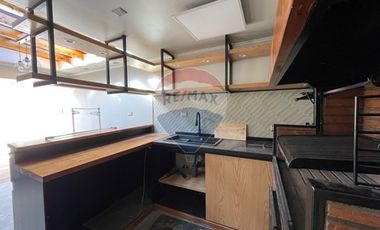 ARRIENDO CASA LOMAS DE SAN SEBASTIAN