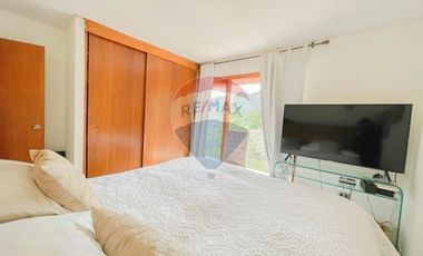 Casa 6D en El Arrayán, terreno 10.300 m²