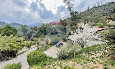 Casa 6D en El Arrayán, terreno 10.300 m²