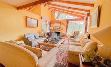 Casa 6D en El Arrayán, terreno 10.300 m²