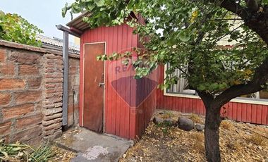 Gran terreno con amplia casa en La Cisterna