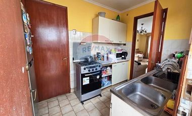 Gran terreno con amplia casa en La Cisterna