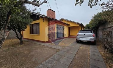 Gran terreno con amplia casa en La Cisterna