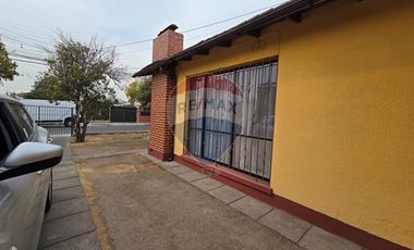 Gran terreno con amplia casa en La Cisterna