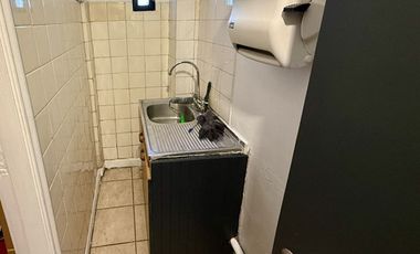 A pasos de Metro Tobalaba, remodelada!