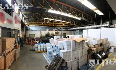 Excelente Local/Deposito/oficina - Munro