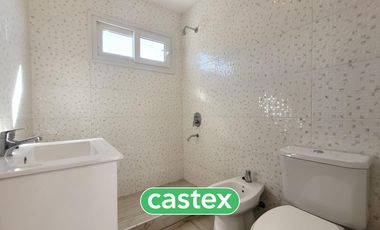 Casa en venta de cuatro ambientes en Chic Village, Pilar