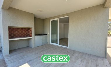 Casa en venta de cuatro ambientes en Chic Village, Pilar